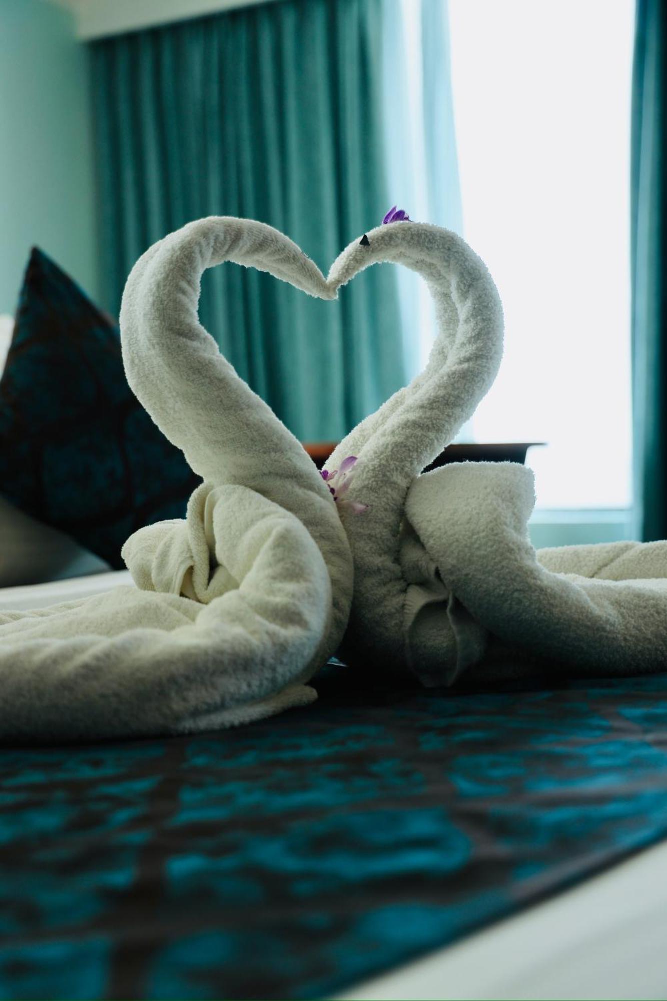 The Quilon Beach Hotel And Convention Center Kollam Eksteriør bilde